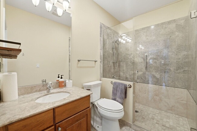 Building Photo - 2181 2nd St