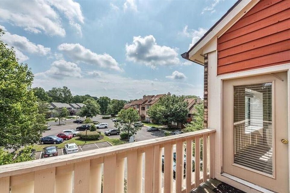 Building Photo - 2514 Sussex Ct