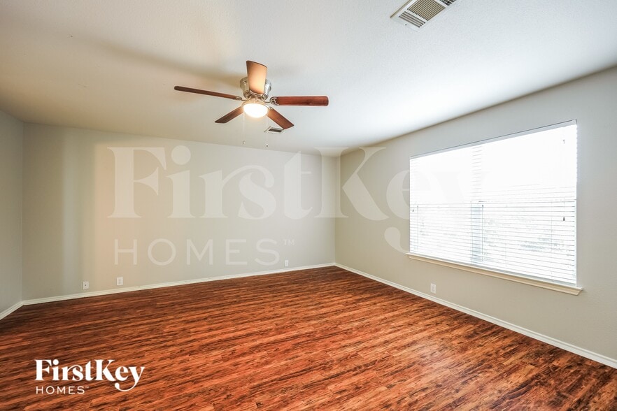 Building Photo - 3626 Alpine Aster