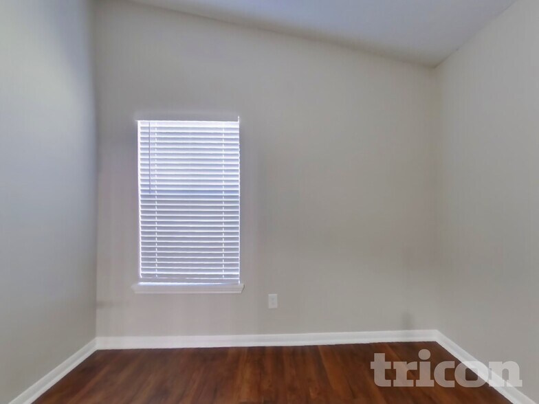 Building Photo - 3150 Kelling St