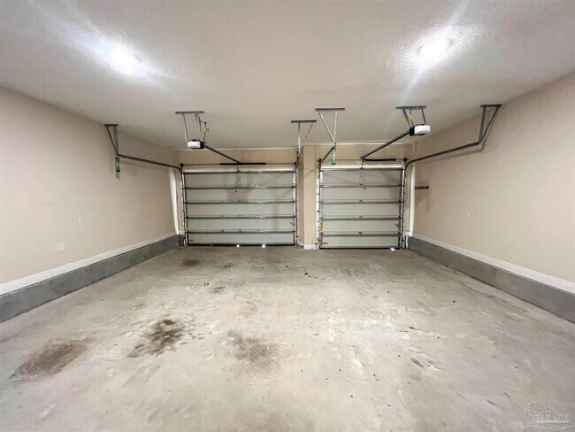 Building Photo - 8010 Majestic Cypress Dr