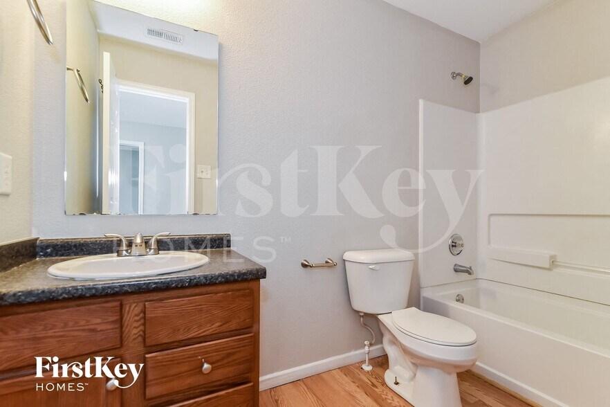 Building Photo - 8016 Grove Berry Way