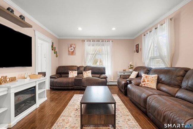 Building Photo - 38 Wooster Hts Rd