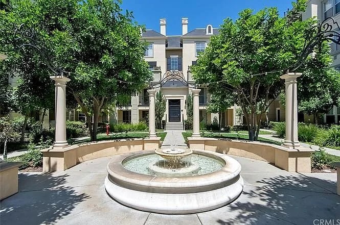 Building Photo - 2207 Watermarke Pl