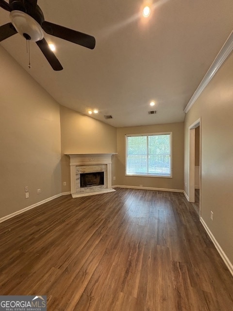 Building Photo - 430 Cambridge Way