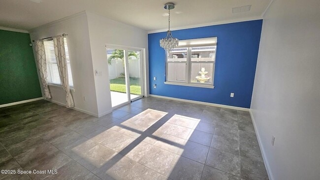 Building Photo - 965 Newton Cir