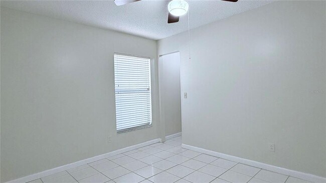 Building Photo - 11803 Classic Lake Way