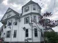Building Photo - 75 Marlborough St