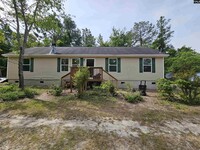 Building Photo - 143 Longview St