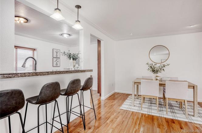 Building Photo - 920 Eudora St