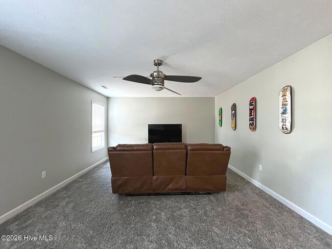 Building Photo - 26 Randolph St