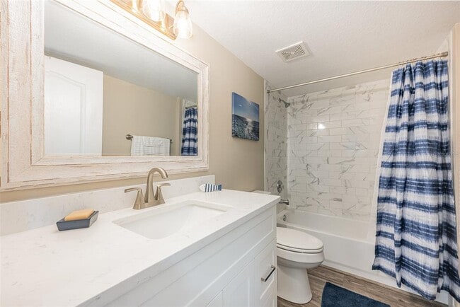 Building Photo - 1791 Jimmy Buffett Mem Hwy