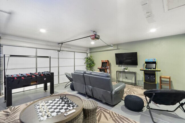 Building Photo - Downtown Gilbert Boho-Oasis|Pool|Gazebo|Ga...