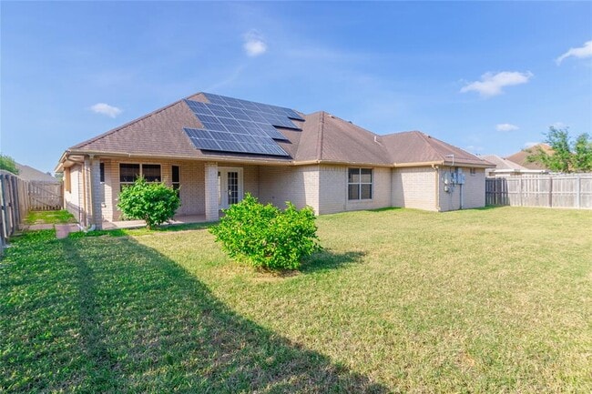 Building Photo - 3482 Chablis Dr