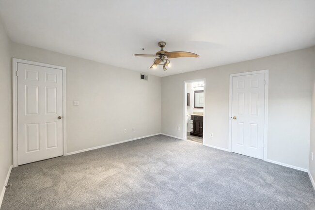 Building Photo - 4410 Lord Loudoun Ct