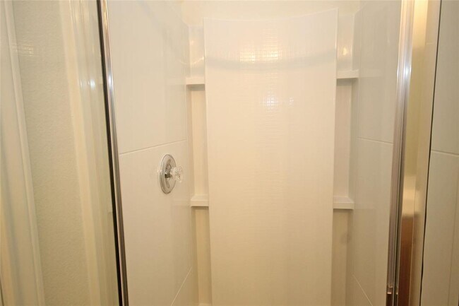 Building Photo - 4415 Iron Horse Dr