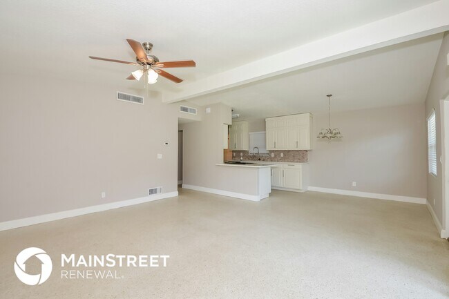 Building Photo - 1642 Banyan Dr