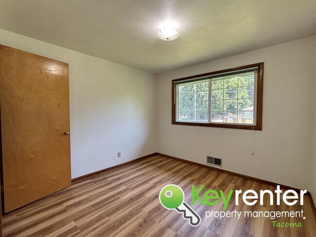 Building Photo - Charming Clinker Brick Rambler in the Hear...