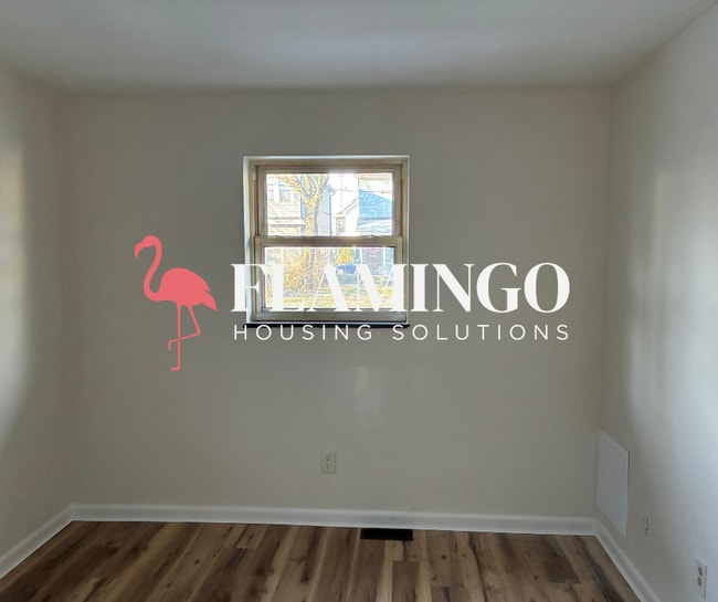 Building Photo - 25 Lombard Ave