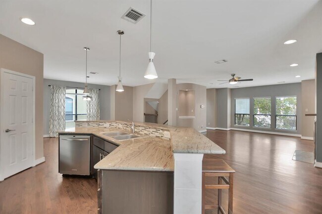 Building Photo - 4306 O'Reilly
