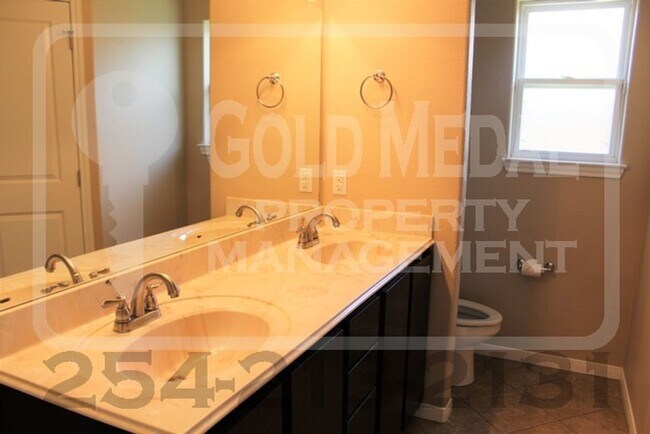 Building Photo - Beautiful 3-Bed, 2-bath Home in Killeen! -...