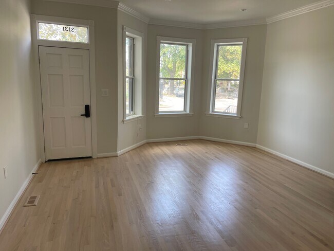 Building Photo - 3131 11th St NW