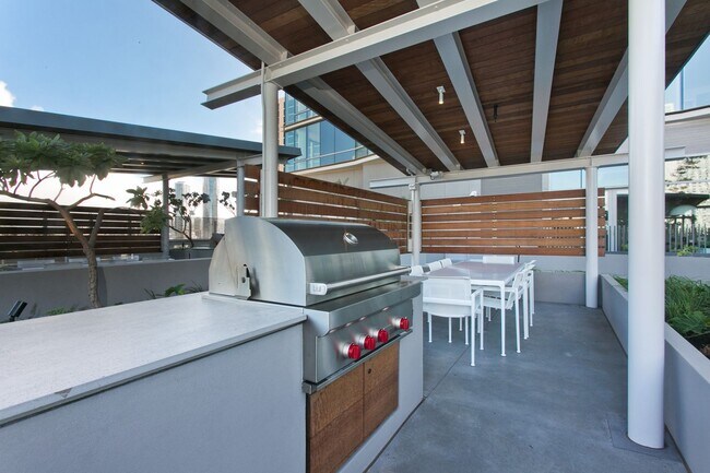 Building Photo - Spectacular ocean view Ae'o Studio PET Fri...