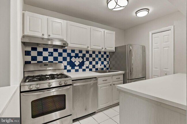 Building Photo - 12654 Dara Dr