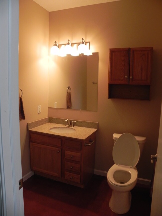 Prairie Loft 277 Miller Ave Ashville OH 43103 Apartment Finder