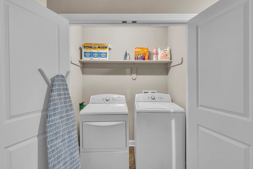 LAUNDRY ROOM - 9413 N Adrian Ave