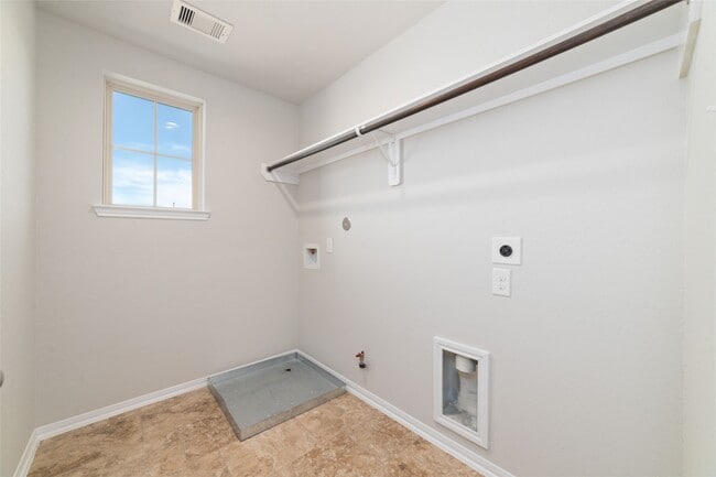 Building Photo - 23411 Breckenridge Dale Ln