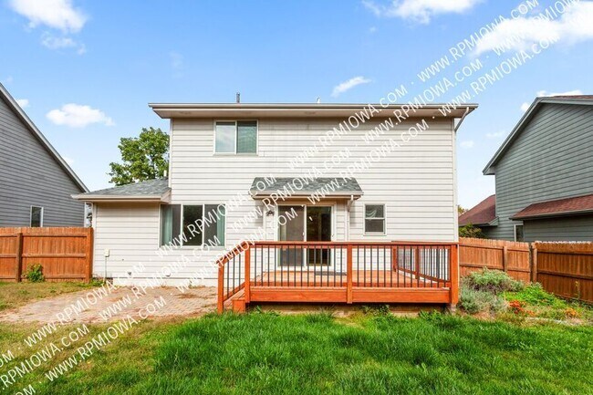 Building Photo - 8912 Highland Oaks Dr