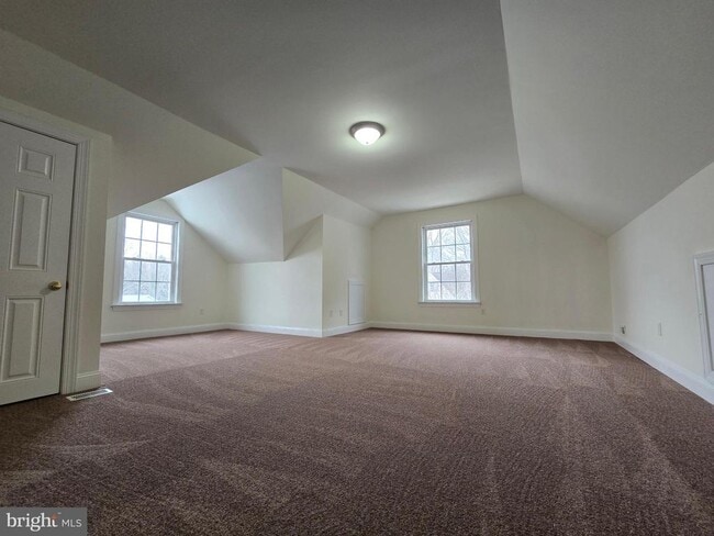 Building Photo - 271 Ashton Ct