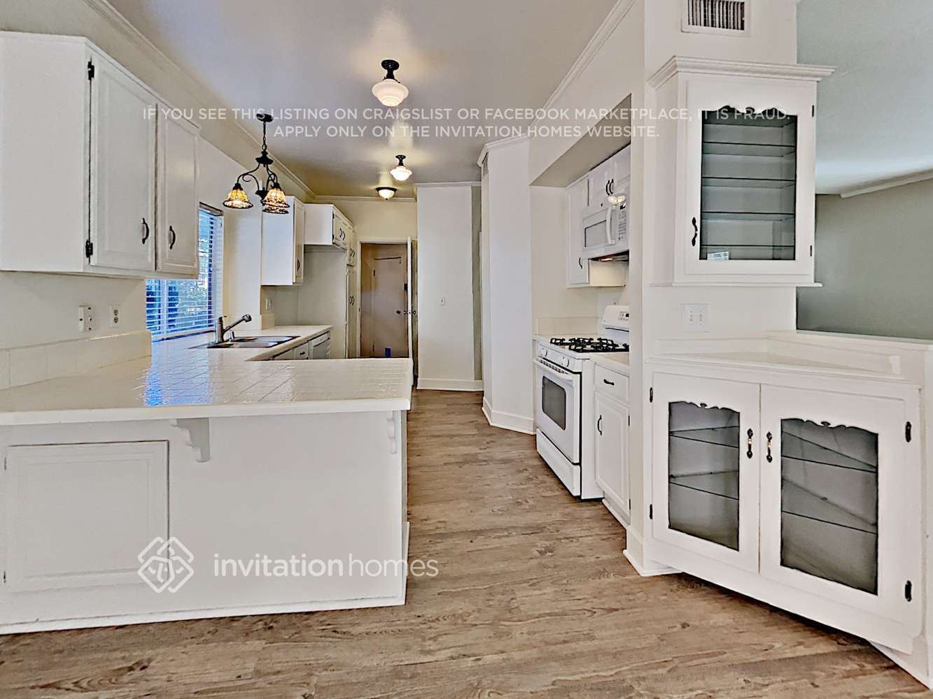Building Photo - 22842 White Pine Pl