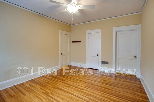 Building Photo - 257 Hawthorne St