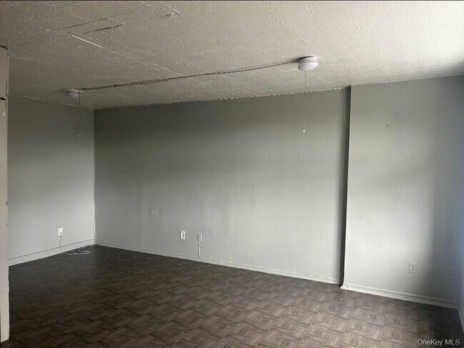 Building Photo - 600 Fulton Ave