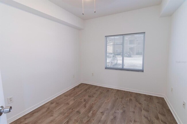 Building Photo - 9510 Newdale Way