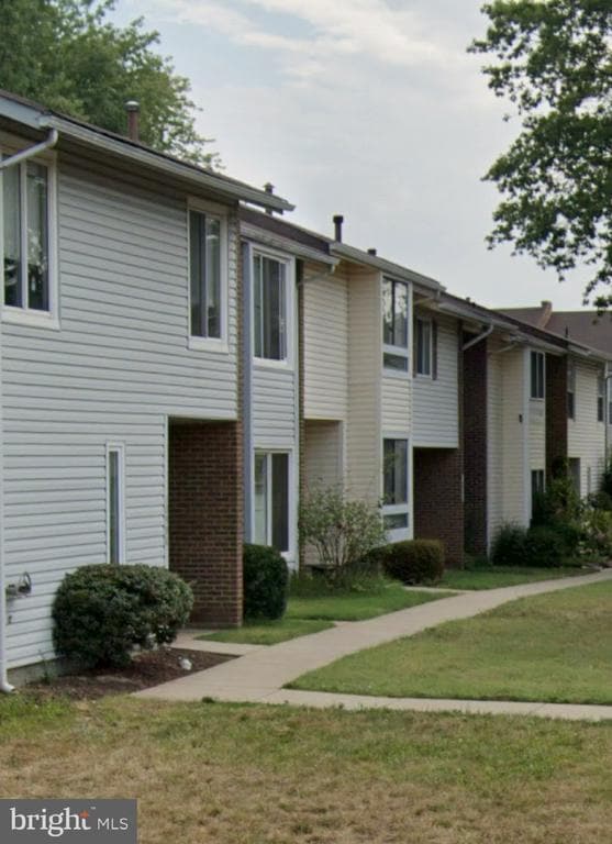 Building Photo - 10980 Hiram Ct