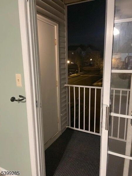 Building Photo - 420 Stratford Pl