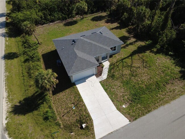 Building Photo - 15010 Community Ave