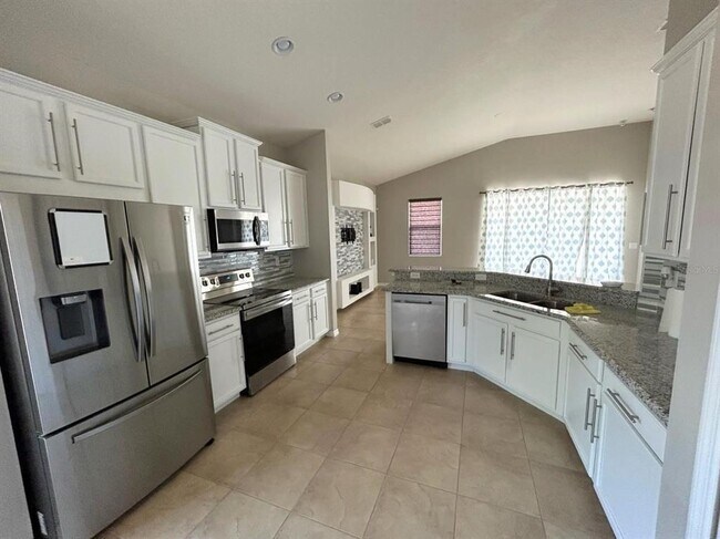 Building Photo - 2882 Running Brook Cir
