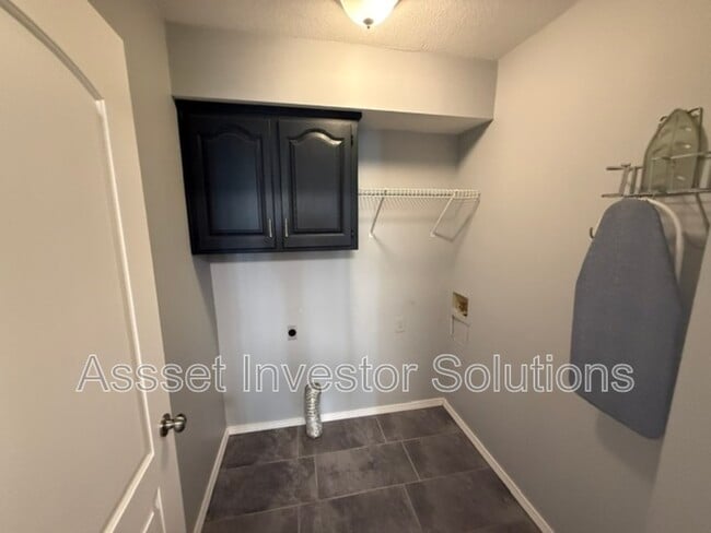 Building Photo - 21607 W 51st St
