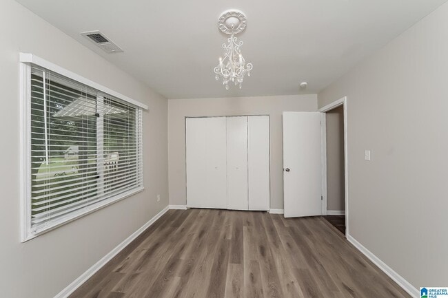 Building Photo - 2064 Edenwood Dr