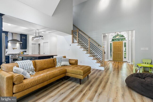 Building Photo - 17 Old Banks Dr