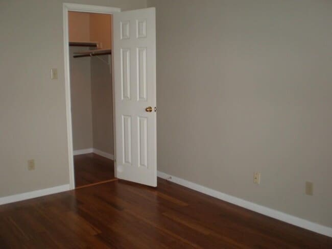 Building Photo - 5817 Taylor Draper Cove