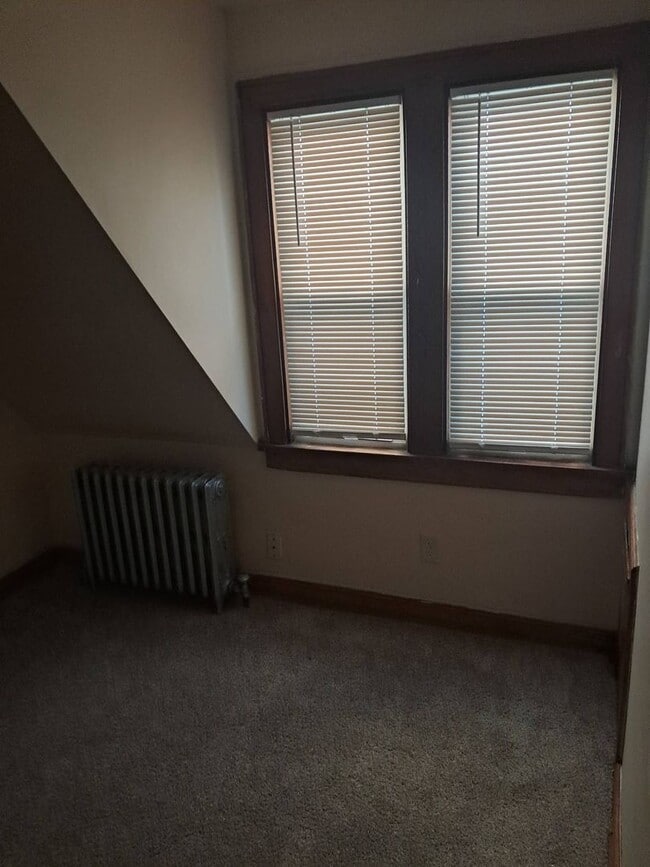 Building Photo - 3350N25thM