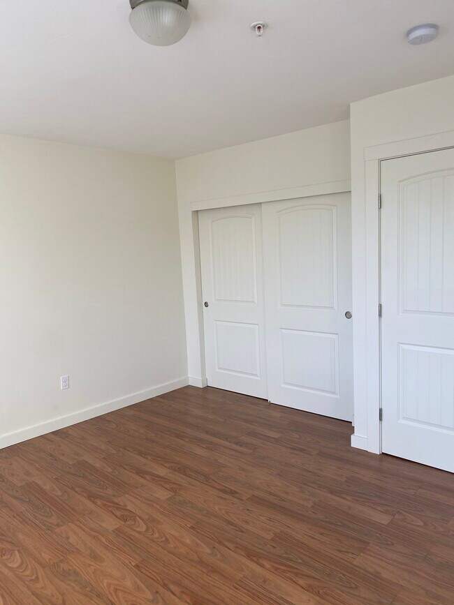 Building Photo - 1312 13th St