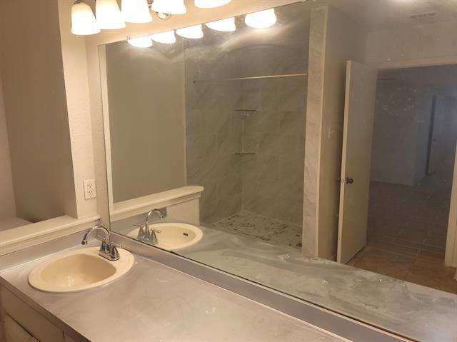 Building Photo - 110 La Fawn Cir