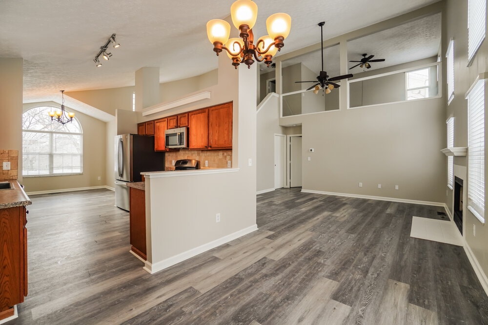 Building Photo - 742 Bouvier Ct