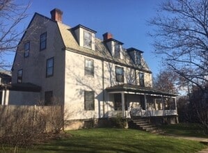 Building Photo - 3 Philbrick Rd